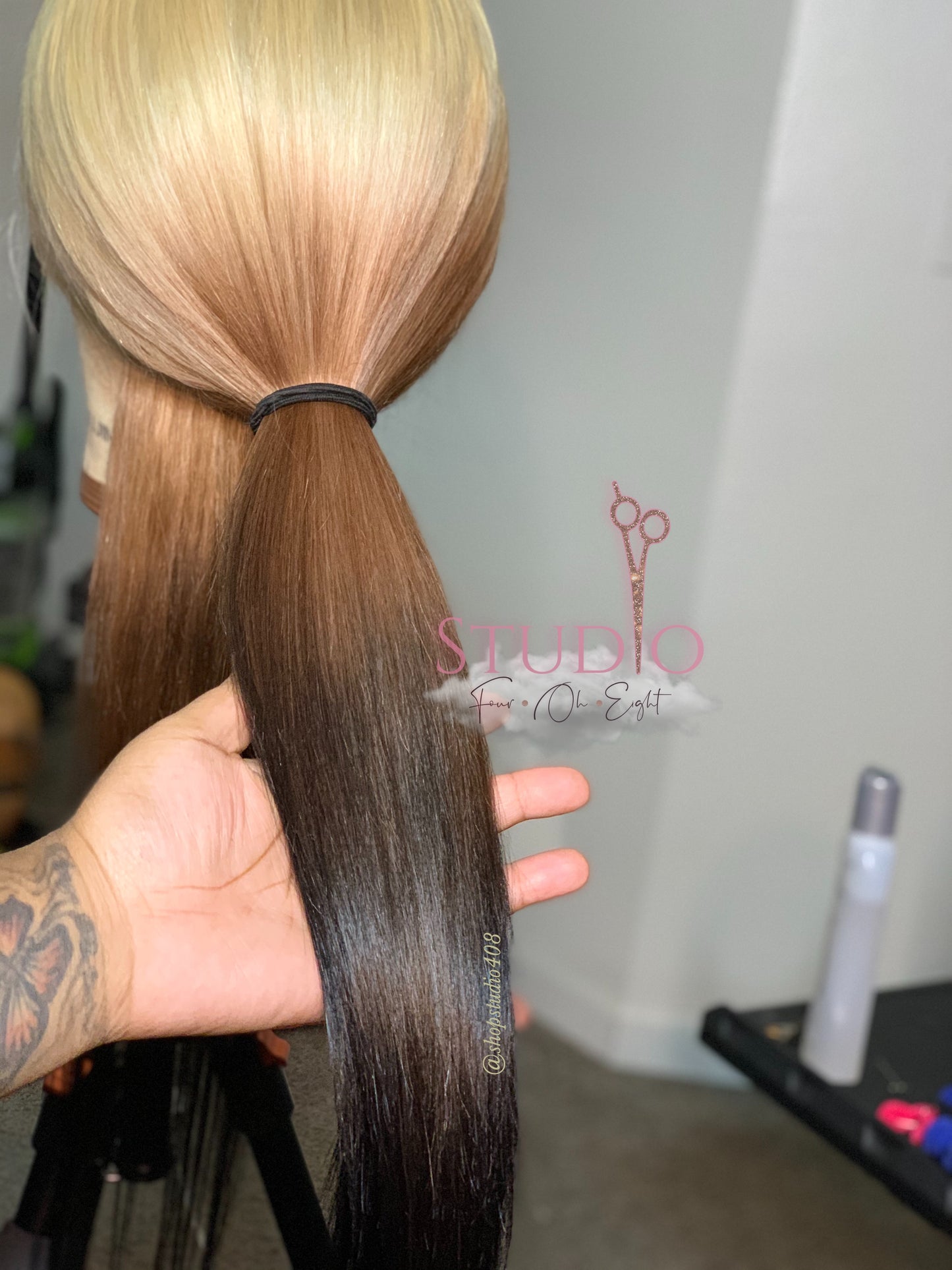Reverse Ombé Body Wave Front Lace Wig - Studio408